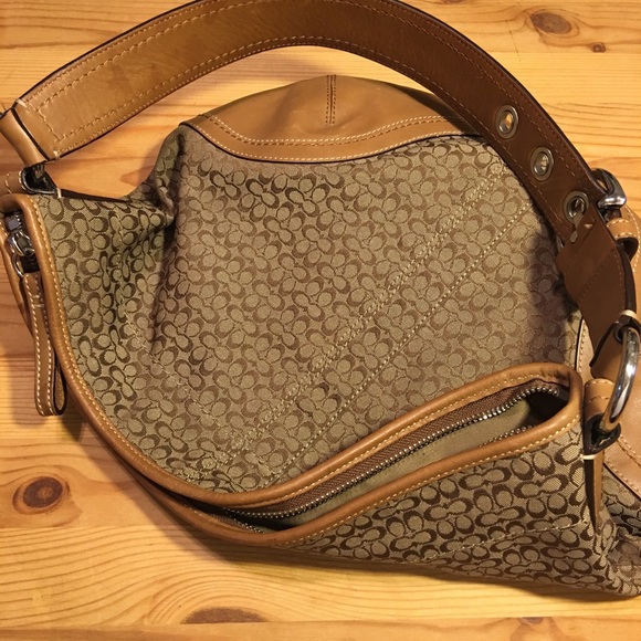 Coach Signature Hobo Bag - Picture 6 of 8
